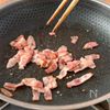 【別茹で不要◎フライパン1つで♪】和風カルボナーラの工程1