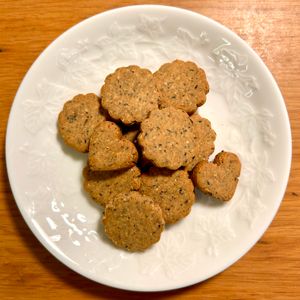 ゆちの作ってみた!投稿(サクホロ【米粉ときな粉の腸活クッキー】麦・卵・乳不使用！)