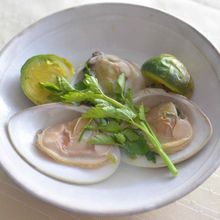 ハマグリの白ワイン蒸し