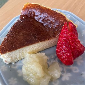 1265172の作ってみた!投稿(【材料5つ】混ぜるだけ！天使の食感のバスクチーズケーキ)