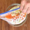 パパッと作れる♪
ごちそうコールスローの工程1