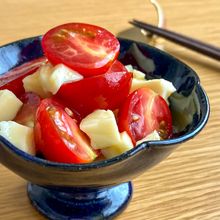 【トマトチーズのマリネ】混ぜるだけ◎ちょっぴり上品な味わい❤