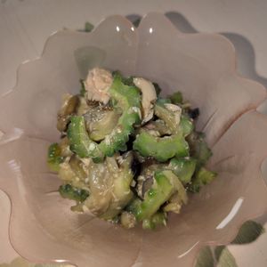 KUMIKOの作ってみた!投稿(レンジで簡単！ゴーヤとなすのツナポン酢和え)