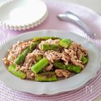 【アスパラガスと豚肉の旨味噌炒め】春芽は太くてやわらかくて！