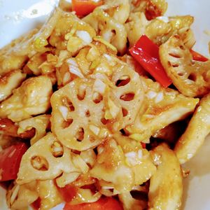 ゆみの作ってみた!投稿(『鶏むね肉とれんこんのネギだく南蛮』コスパ&食べ応え抜群◎)