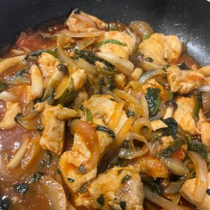 なぽんぬの作ってみた!投稿(チキンのトマトオニオン煮込み【#作り置き #トマト不使用】)