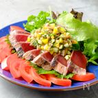 〈くらし薬膳〉カツオのたたき梅香味ソース添え