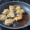 ご飯にどーんとのせて大満足◎【鶏肉とネギの照り焼き丼】の工程3