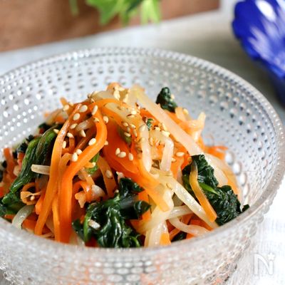 茹でて調味料と合わせるだけ♪簡単ナムル