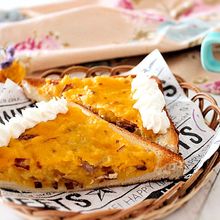 食パンに乗せちゃうのだ!スイートポテトトースト