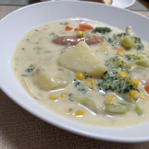 ぽちゃこの作ってみた!投稿(【スープ代わりのとろっとミニシチュー】ルウ不要♡満足感UP♪)
