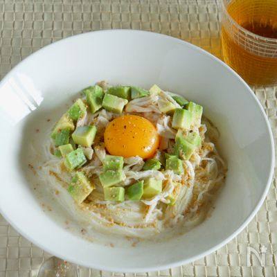 アボカド豆乳ゴマそうめん