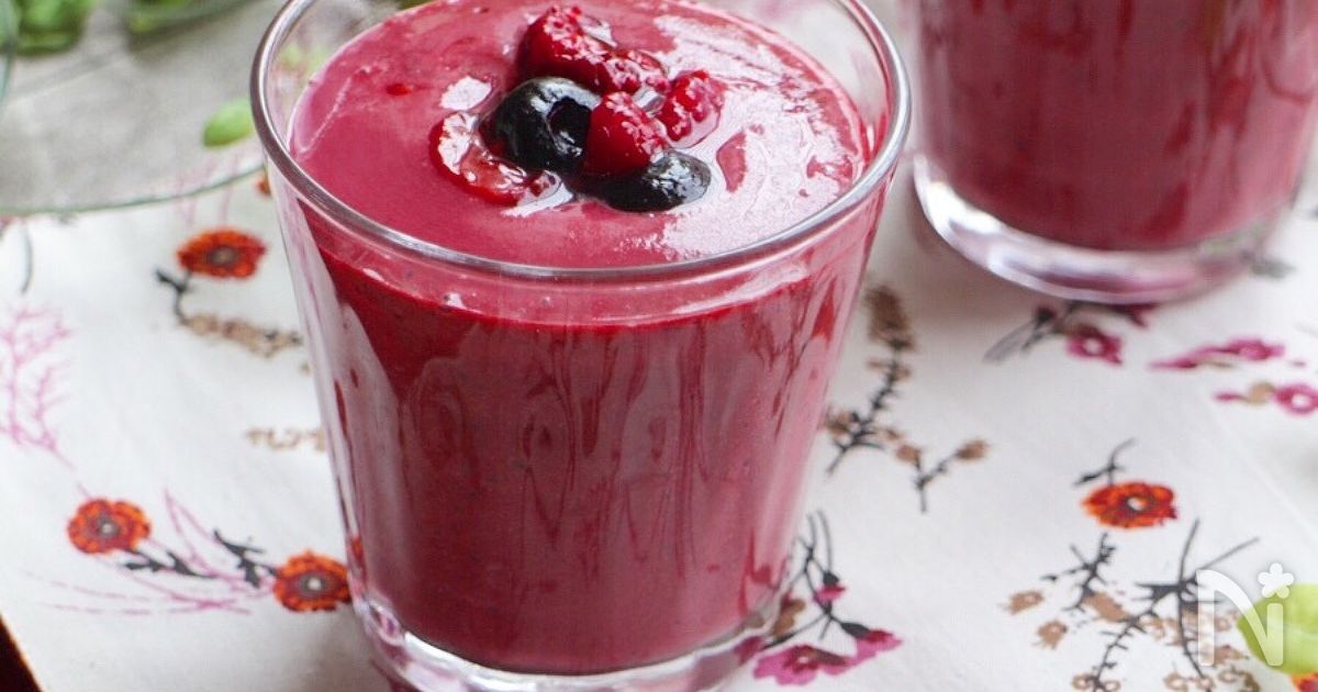 ビーツとベリーの赤いスムージー By 中井エリカ レシピサイト Nadia ナディア プロの料理家のおいしいレシピ