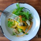 魚介と野菜のマリネ、パスタ仕立て。