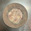 【しっとり鶏とピーマンのコク旨塩炒め】あとを引く♪の工程1