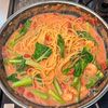 パスタの別茹で無し!海老と小松菜の濃厚トマトクリームパスタの工程5