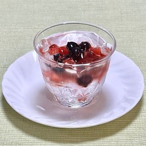 キャピタンの作ってみた!投稿(レシピ 冷凍ミックスベリー入り水ゼリー)