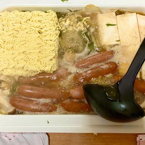 ありみの作ってみた!投稿(【鶏肉と白菜の味噌鍋】簡単手作り♪どこか懐かしい味わい♡)