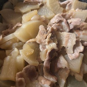 1314588の作ってみた!投稿(『豚バラ大根』フライパンで10分♪味がしみしみ♡)