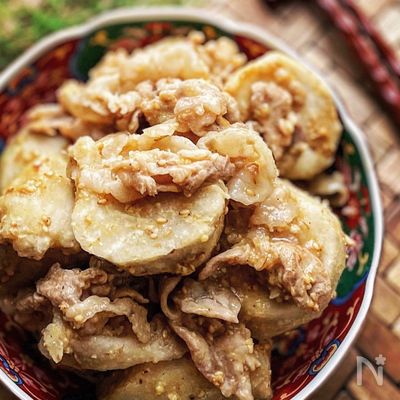 《レンジで10分》しっかり味染み♪♪里芋と豚こまのごま味噌煮