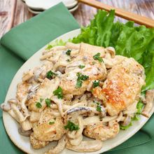 ワンパン10分！鶏むね肉ときのこのマヨマスタード炒め