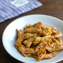 鶏せせりの旨ぽんねぎ照り炒め・鶏せせりが手に入ったらこれ！