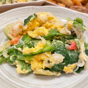 ちひろの作ってみた!投稿(【カニたまレタスの中華炒め】シャキシャキ食感が美味しい♪)