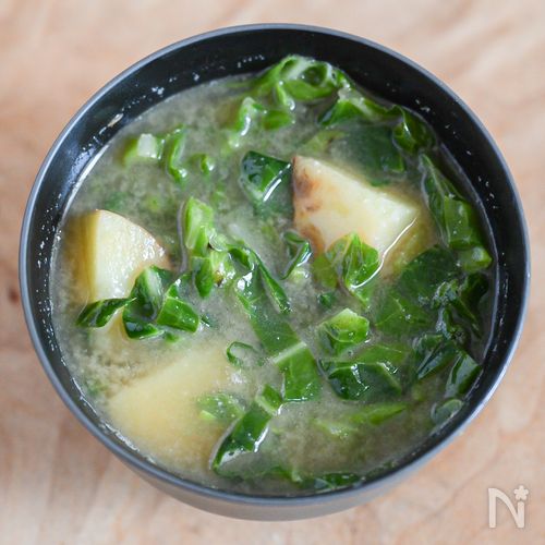 食べるみそ汁！春キャベツと新ジャガイモのみそ汁