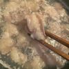 昆布と中華出汁で美味しい塩もつ鍋の工程2