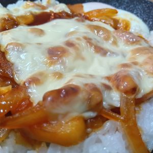 mmm10の作ってみた!投稿(濃厚甘旨デミグラスソースのハンバーグドリア)
