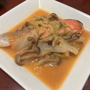 りんごの作ってみた!投稿(鮭と白菜のピリ辛味噌蒸し)
