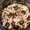 しめじと甘栗の鶏だし炊きこみごはんの工程3