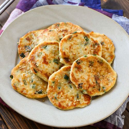 【もっちもち！豆腐で作るニラチーズもち】子どももよろこぶ！