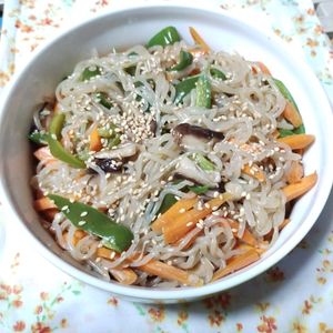 M＊Pの作ってみた!投稿(旨味たっぷり♡【しらたきと野菜のチャプチェ風炒め】腸活にも◎)