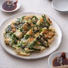栁川かおりのレシピノート。 vol.33 カリッと、海鮮にらチヂミ。