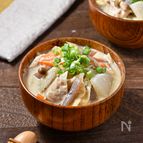 ホッとあったまろう【豚肉の粕汁】