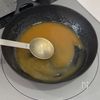ただ焼いて混ぜるだけ。【鶏モモのはちみつ味噌和え】の工程2