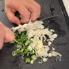 【ネギ塩チキン丼】鶏むね肉が美味しすぎる...の下準備