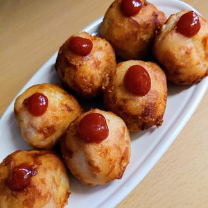 まゆのの作ってみた!投稿(【取り合いになる！】サクッとはんぺんチーズボール)