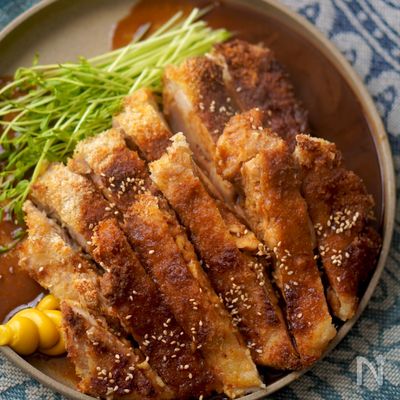 【矢場とん風】味噌ダレで頂くチキンカツ♪