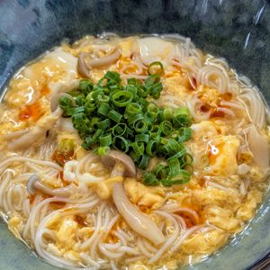 まゆのの作ってみた!投稿(やみつきになる味!!サンラーそうめん)