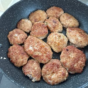 591936の作ってみた!投稿(【家族から大好評！作り置きOK】ふわふわ豆腐ハンバーグ)