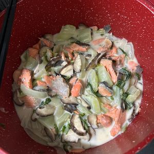 1240942の作ってみた!投稿(白だしで和風に！白菜と鮭のミルク煮)