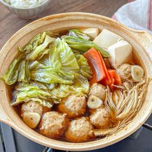 【鶏団子のにんにく醤油鍋】帰ってすぐできる！