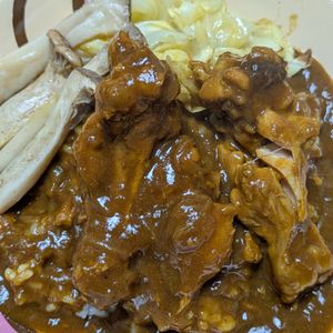 かめちゃん🐢の作ってみた!投稿(お肉ほろほろ♩我が家の手羽元カレー)