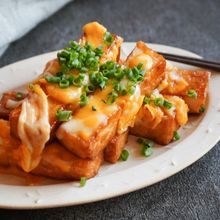 5分でご馳走♡大満足のボリューム♪♪『厚揚げとろーりチーズ』