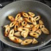 【包丁いらず】ちくわと卵の甘辛炒めの工程3