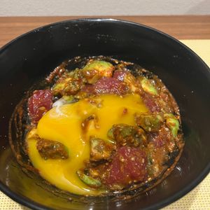 金の作ってみた!投稿(【マグロとアボカドのやみつきユッケ】濃厚な美味しさに浸る！！)