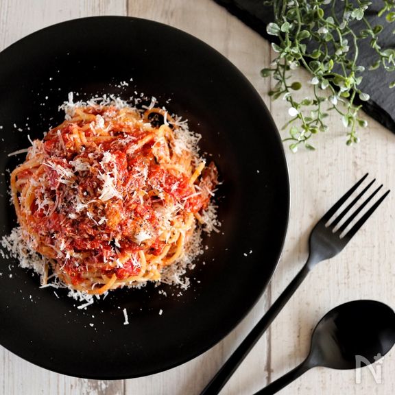 【超簡単！】絶品！鰯缶のトマトパスタ