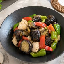 彩り華やか【豚肉となすの甘辛炒め】ご飯がすすむ♡